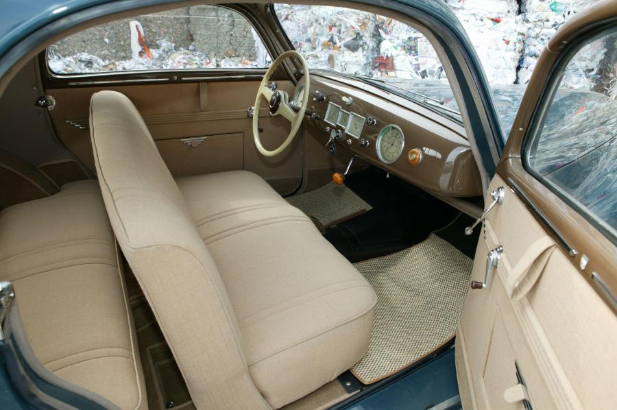 Интерьер Fiat 1500C Coupe 1945 года  (фото 6 из 25)